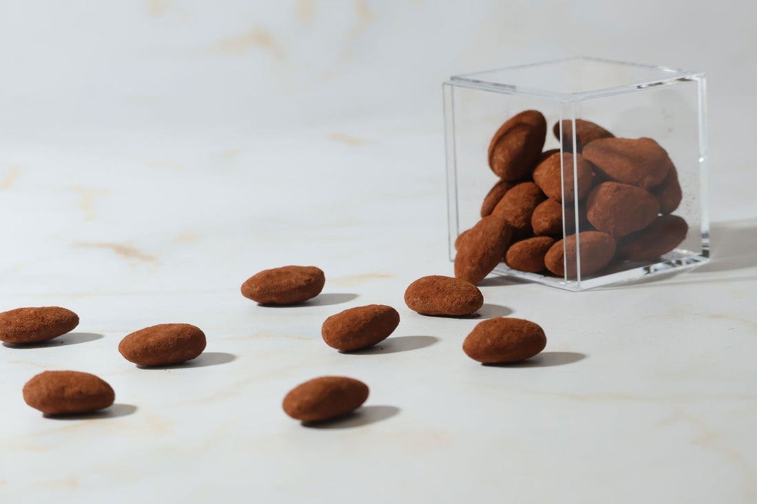 ホワイトチョコレートとは？　成分や違いを知って選ぶ、体に優しい本物のチョコの選び方